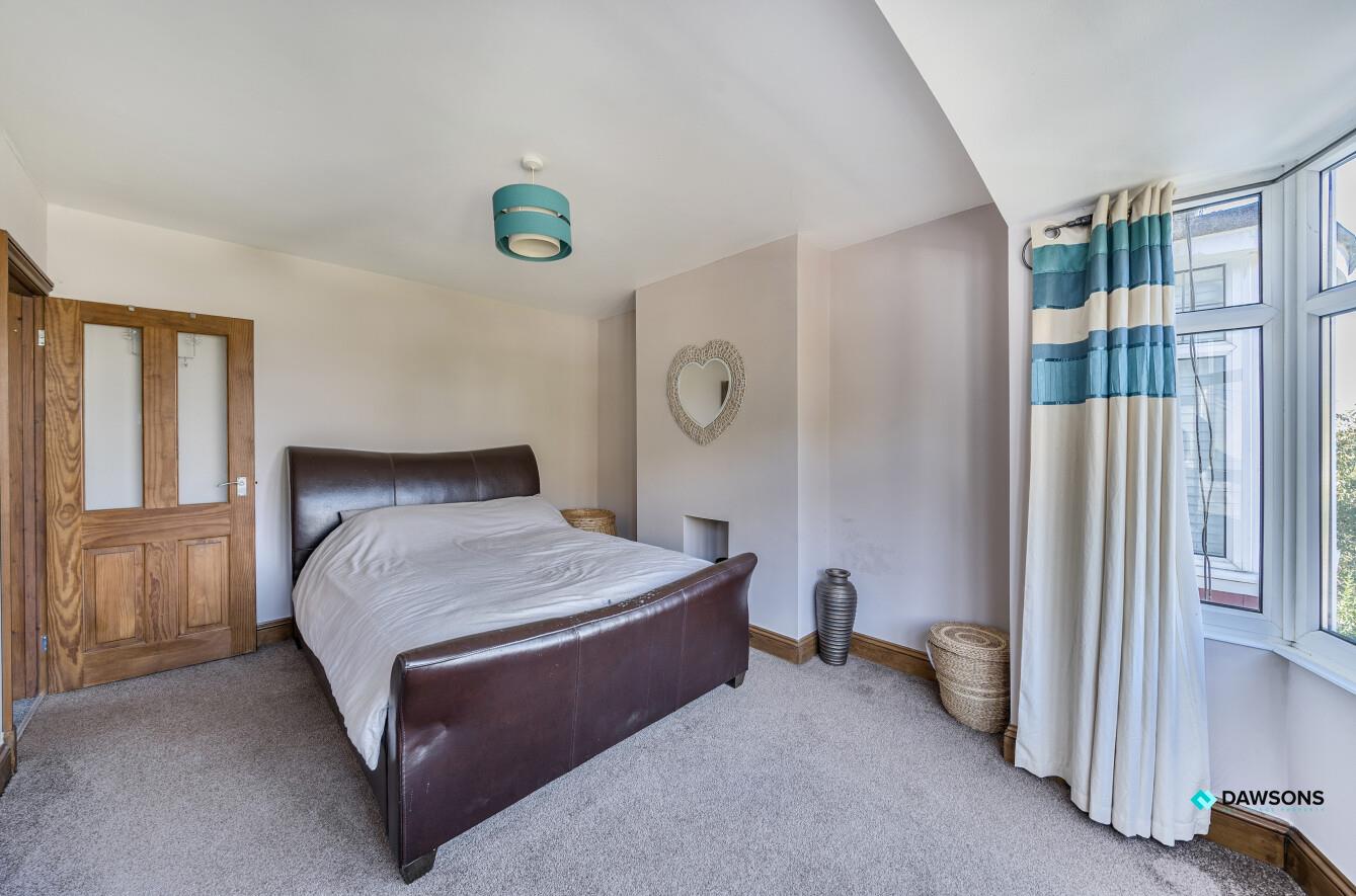 Portway, Bishopston, Swansea, SA3 3JR